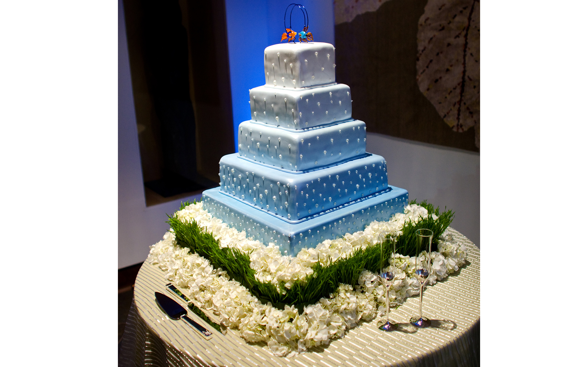 Lighting of Wedding Cake at Dallas World Aquarium